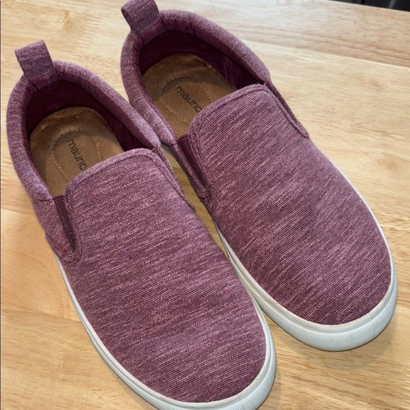 Maurices Shoes - Maurices Purple Slip-On Sneakers size 9